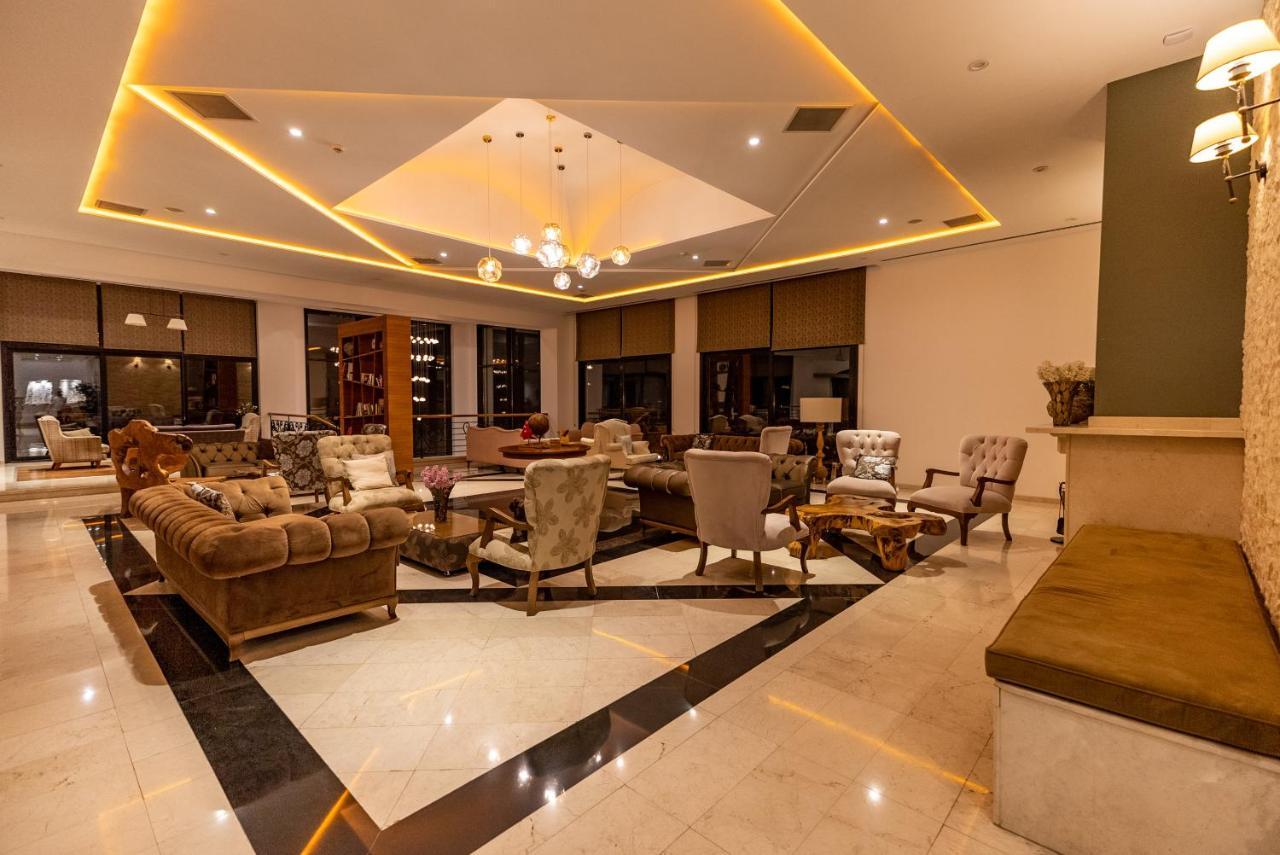 Korineum Golf & Beach Resort Agios Georgios  Zewnętrze zdjęcie
