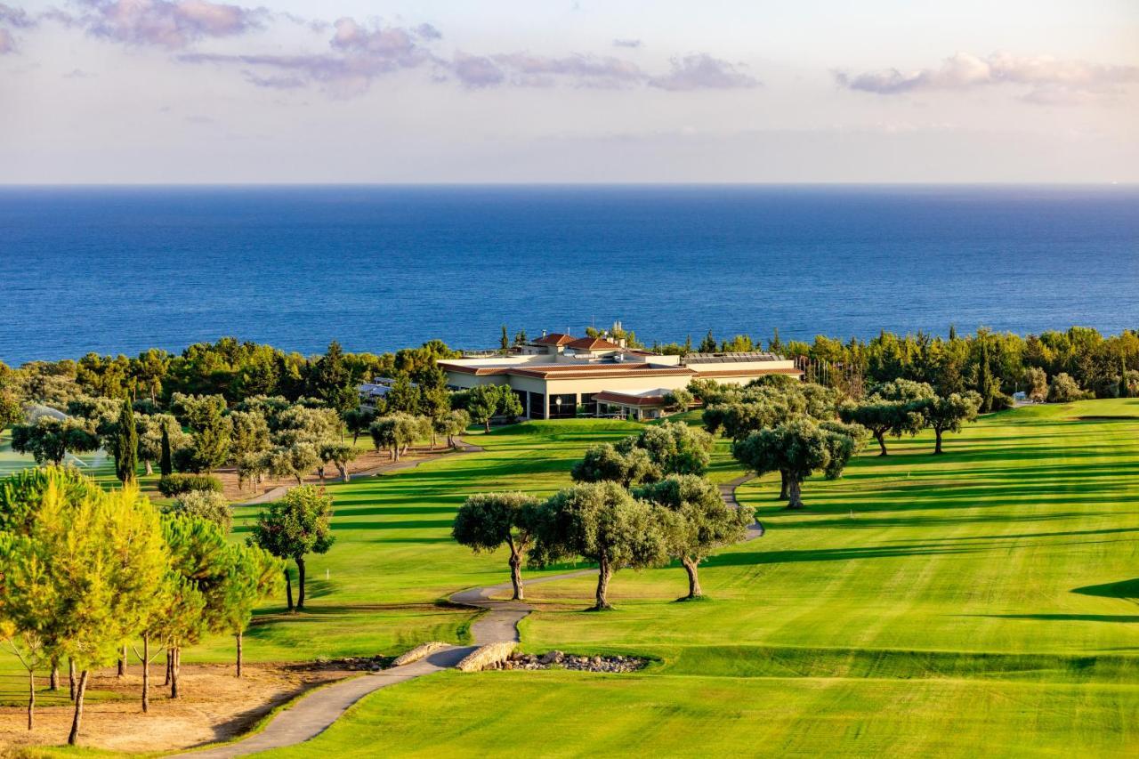 Korineum Golf & Beach Resort Agios Georgios  Zewnętrze zdjęcie